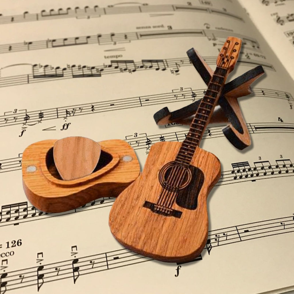 Wooden Guitar Pick Box with 6 Pcs Guitar Picks G212943