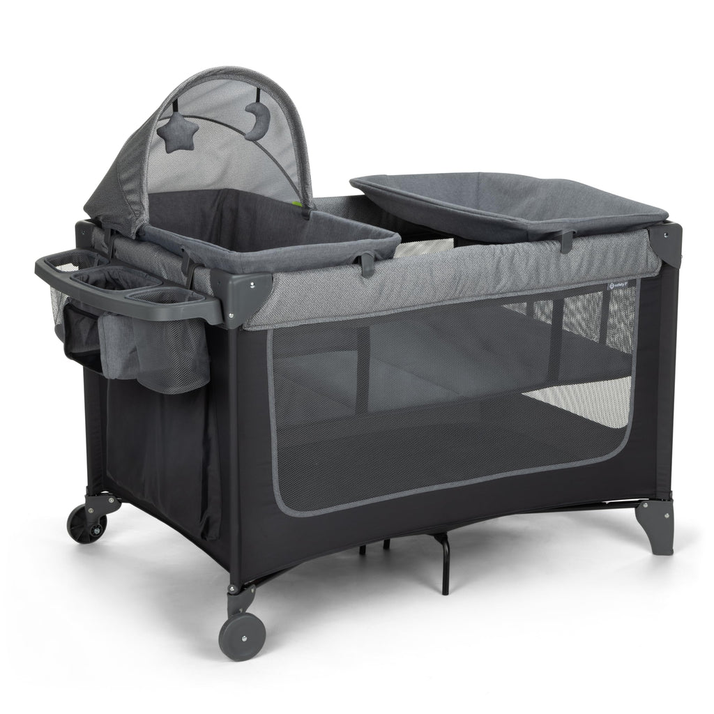 4-in-1 Portable Play Yard with Bassinet and Changer L472