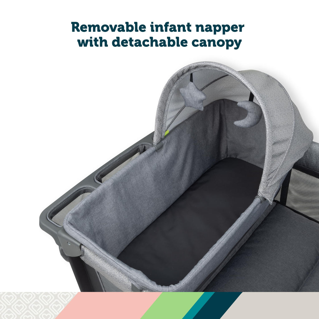 4-in-1 Portable Play Yard with Bassinet and Changer L472